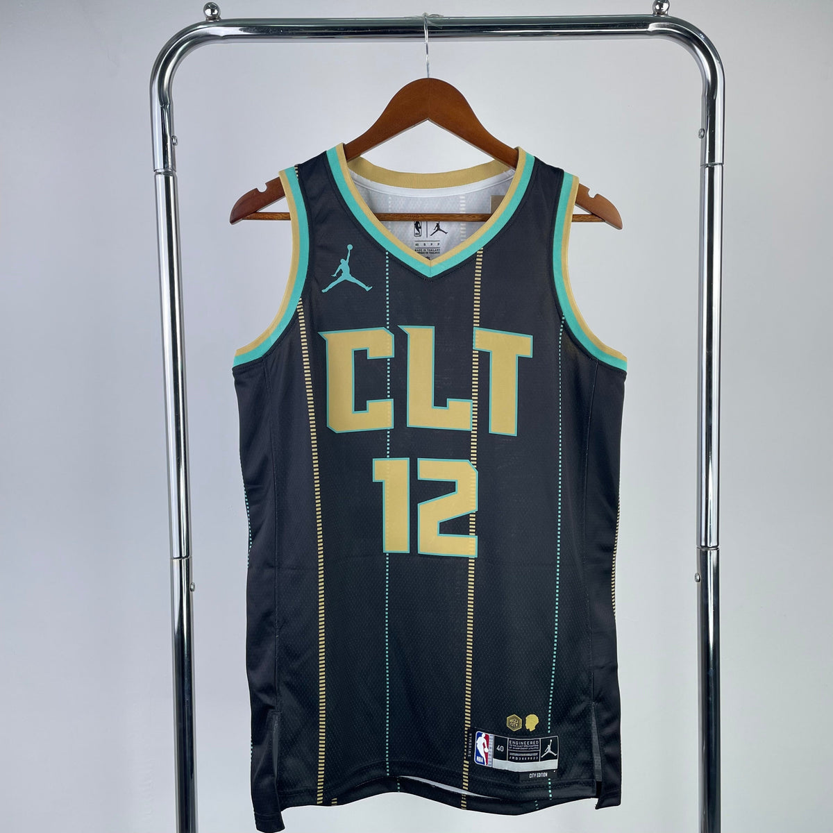 Maillot Charlotte Hornets City Edition 2022-23 Gold Rush - Noir