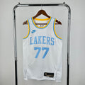 Maillot Los Angeles Lakers Classic Edition 2022-23 - Blanc et bleu ciel