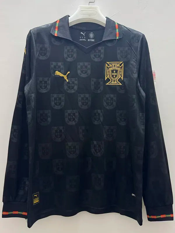 Maillot Portugal 26-27 Manche Longue spécial Black Panther Eusébio 25-26