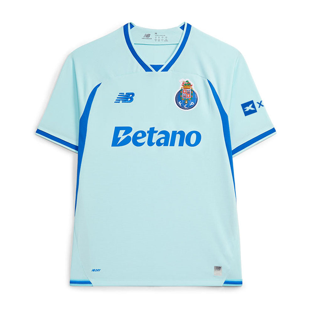 Porto_Fans_Third_26-27.jpg